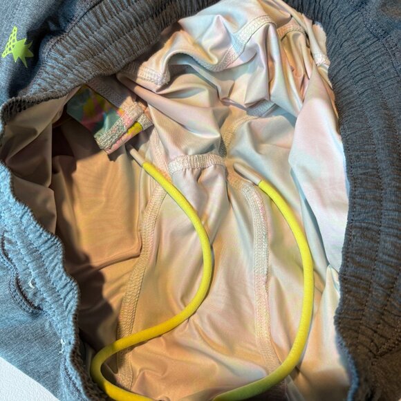 Chubbies Men L The Quest Shorts Athlounger Athletic Gray Lined Stretch Gym 7" - Picture 4 of 8